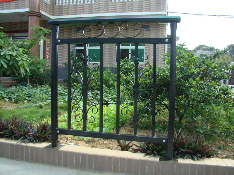 陽(yáng)臺(tái)護(hù)欄