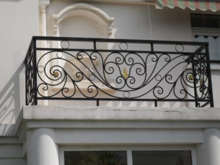  喀什新中式鋁合金護(hù)欄價(jià)格多少錢(qián)一米-百度推薦